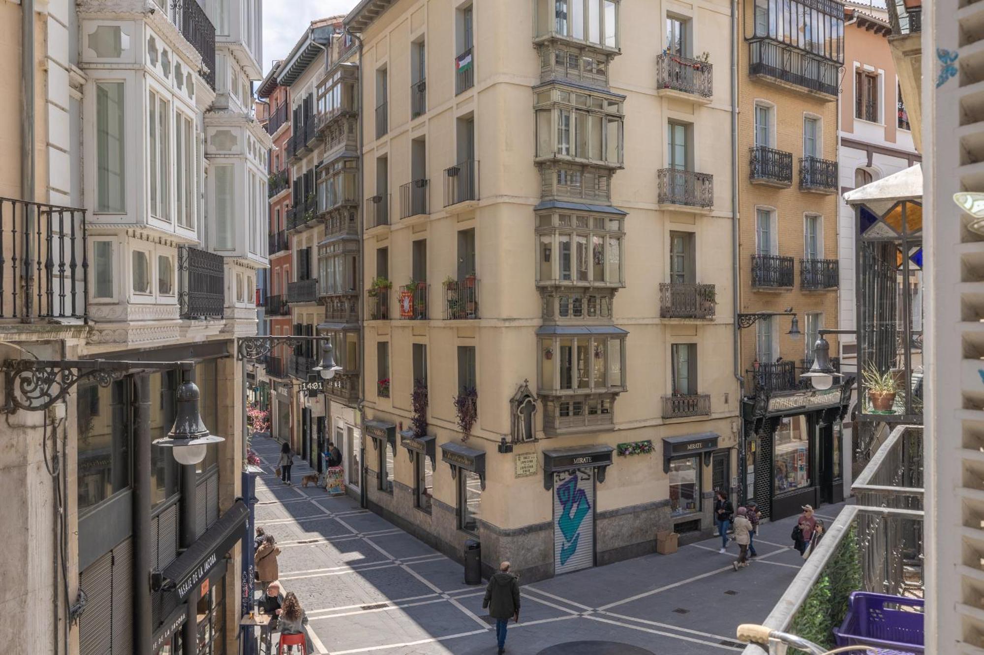 Tuapartamento Centro Pamplona - Zapateria 30 Экстерьер фото